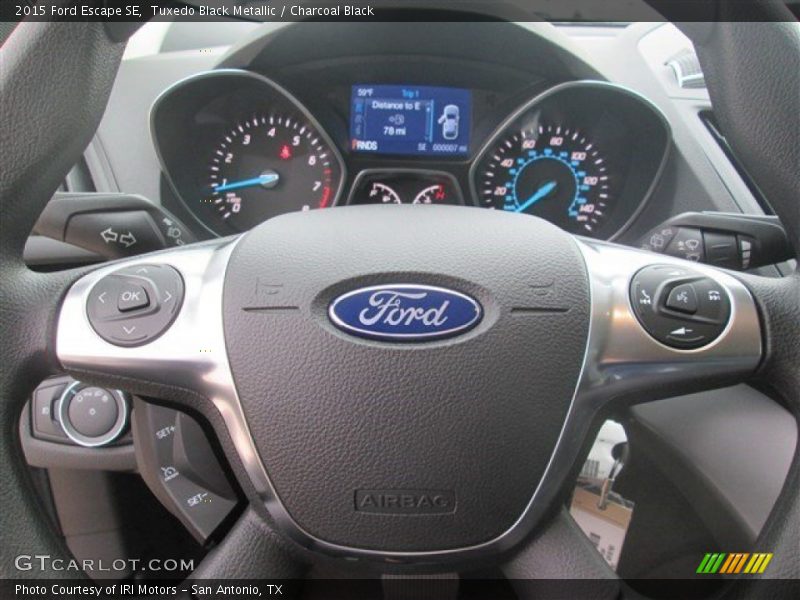 Tuxedo Black Metallic / Charcoal Black 2015 Ford Escape SE
