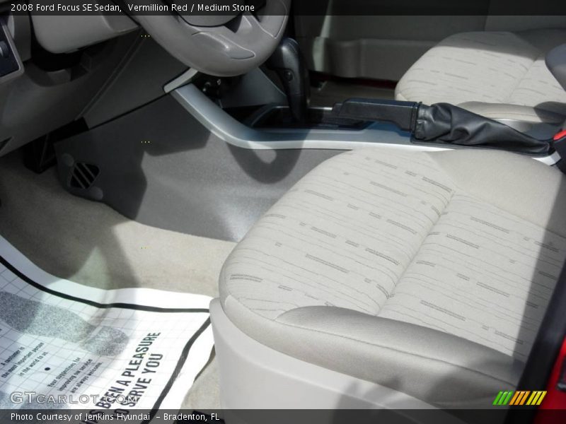 Vermillion Red / Medium Stone 2008 Ford Focus SE Sedan