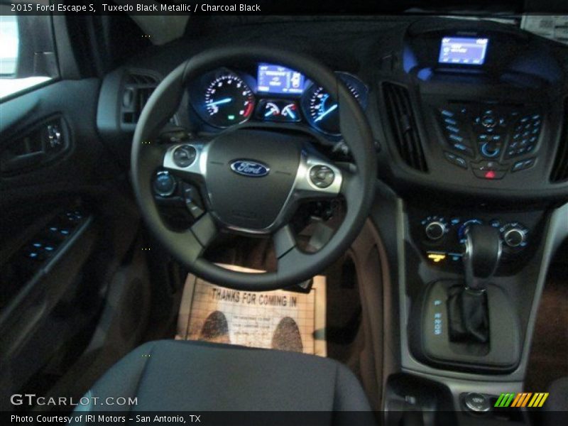 Tuxedo Black Metallic / Charcoal Black 2015 Ford Escape S