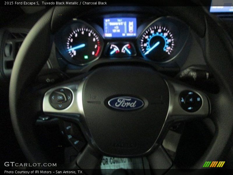 Tuxedo Black Metallic / Charcoal Black 2015 Ford Escape S