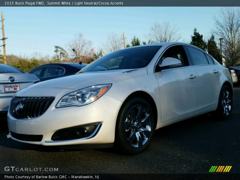 Summit White / Light Neutral/Cocoa Accents 2015 Buick Regal FWD