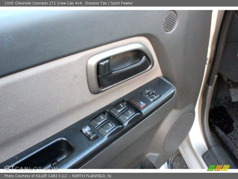 Doeskin Tan / Sport Pewter 2005 Chevrolet Colorado Z71 Crew Cab 4x4