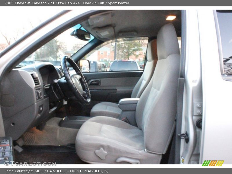 Doeskin Tan / Sport Pewter 2005 Chevrolet Colorado Z71 Crew Cab 4x4