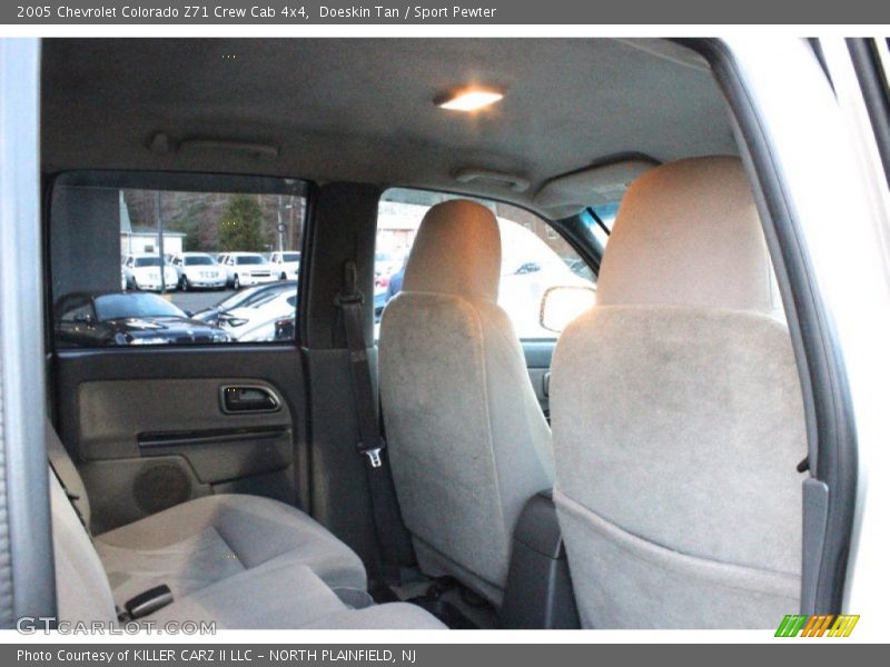 Doeskin Tan / Sport Pewter 2005 Chevrolet Colorado Z71 Crew Cab 4x4
