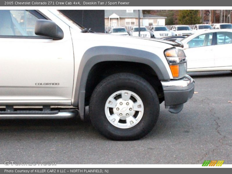 Doeskin Tan / Sport Pewter 2005 Chevrolet Colorado Z71 Crew Cab 4x4