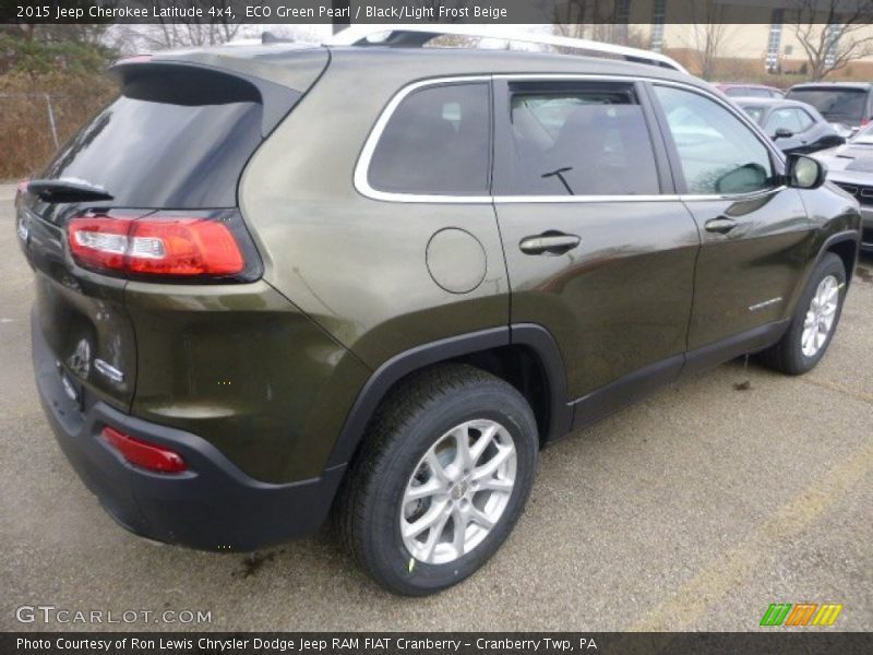 ECO Green Pearl / Black/Light Frost Beige 2015 Jeep Cherokee Latitude 4x4