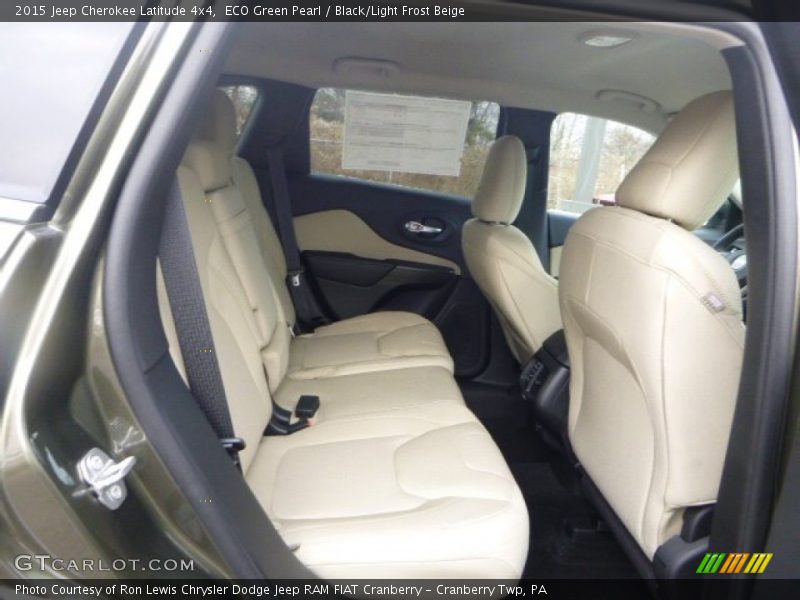 ECO Green Pearl / Black/Light Frost Beige 2015 Jeep Cherokee Latitude 4x4
