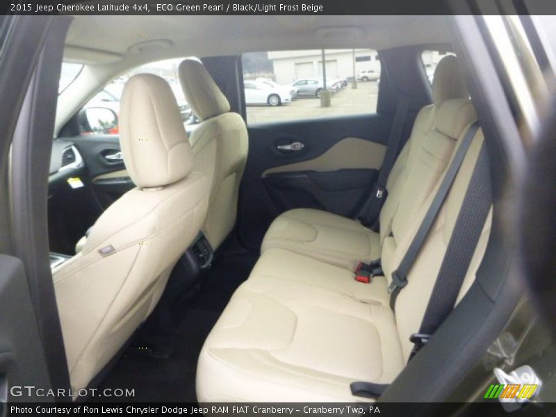 ECO Green Pearl / Black/Light Frost Beige 2015 Jeep Cherokee Latitude 4x4