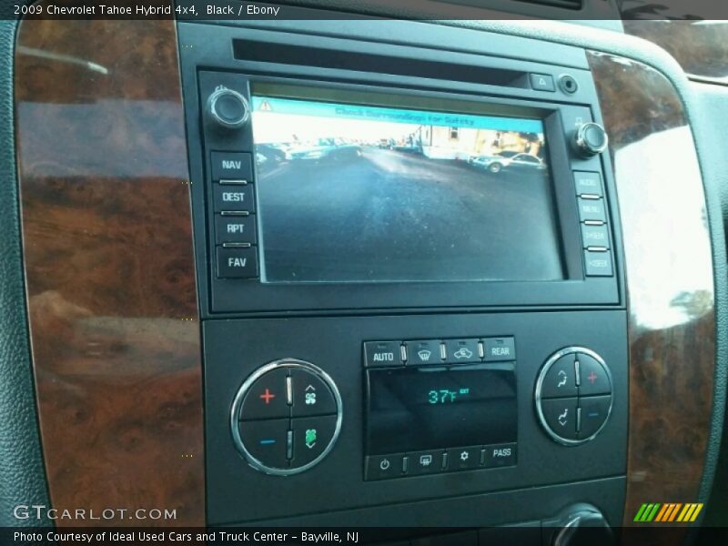 Black / Ebony 2009 Chevrolet Tahoe Hybrid 4x4