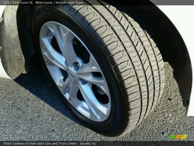 White Suede / Medium Light Stone 2012 Ford Fusion SE