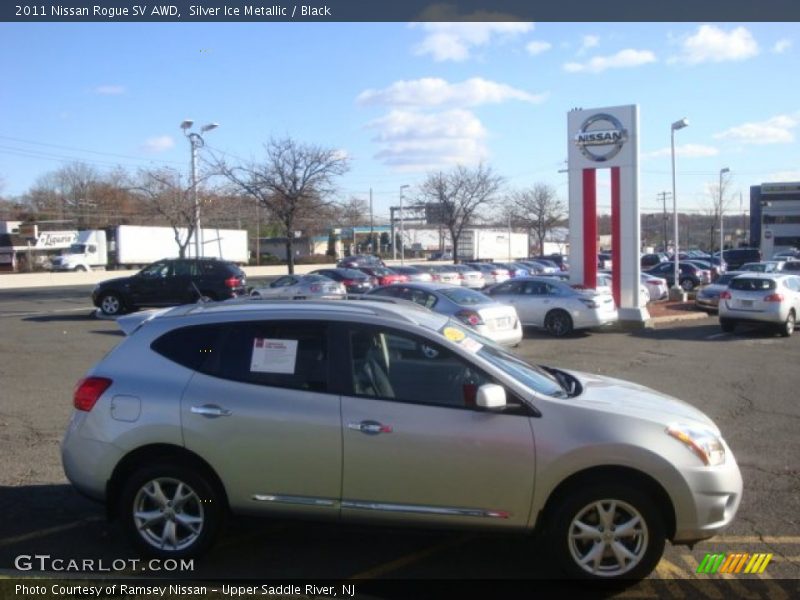 Silver Ice Metallic / Black 2011 Nissan Rogue SV AWD