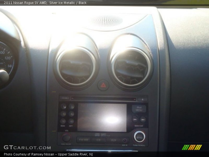 Silver Ice Metallic / Black 2011 Nissan Rogue SV AWD