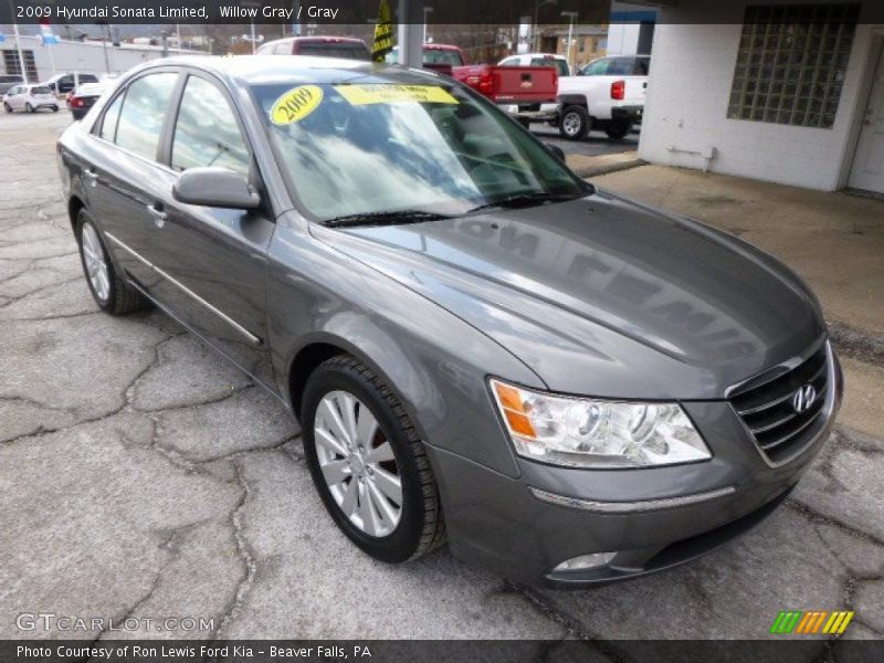 Willow Gray / Gray 2009 Hyundai Sonata Limited