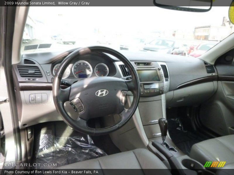 Willow Gray / Gray 2009 Hyundai Sonata Limited
