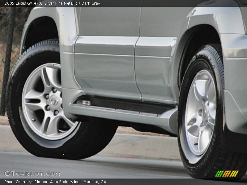 Silver Pine Metallic / Dark Gray 2005 Lexus GX 470