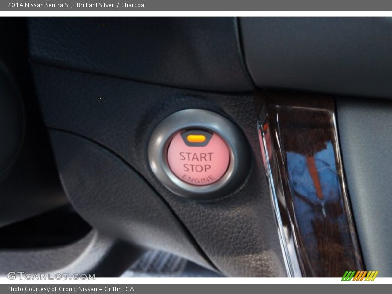 Brilliant Silver / Charcoal 2014 Nissan Sentra SL