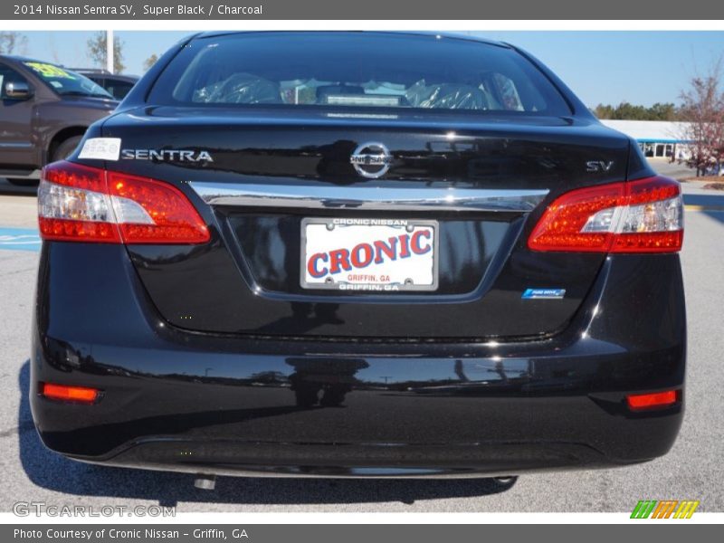 Super Black / Charcoal 2014 Nissan Sentra SV