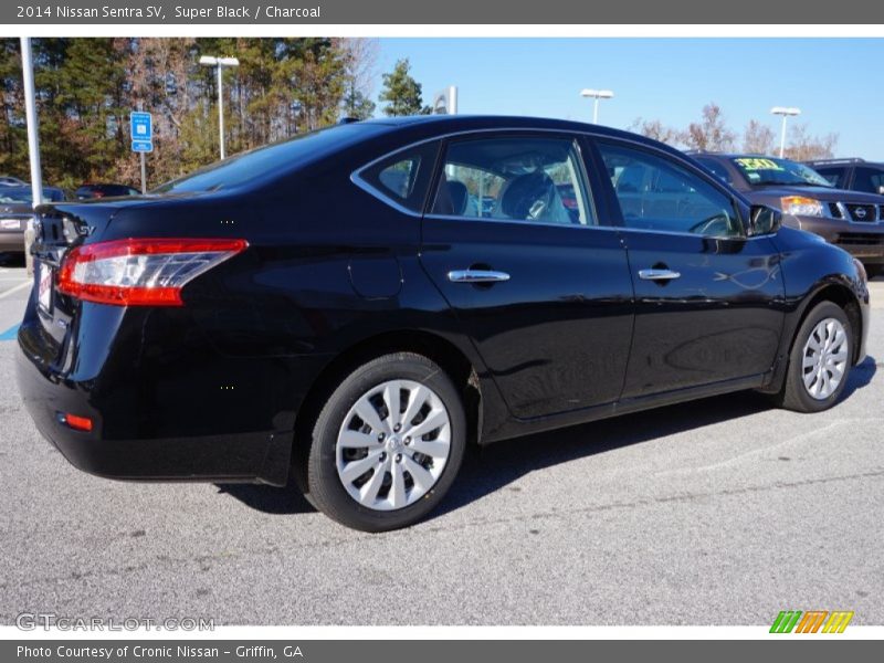Super Black / Charcoal 2014 Nissan Sentra SV