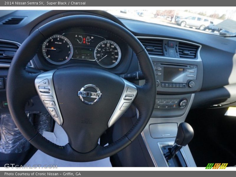 Super Black / Charcoal 2014 Nissan Sentra SV