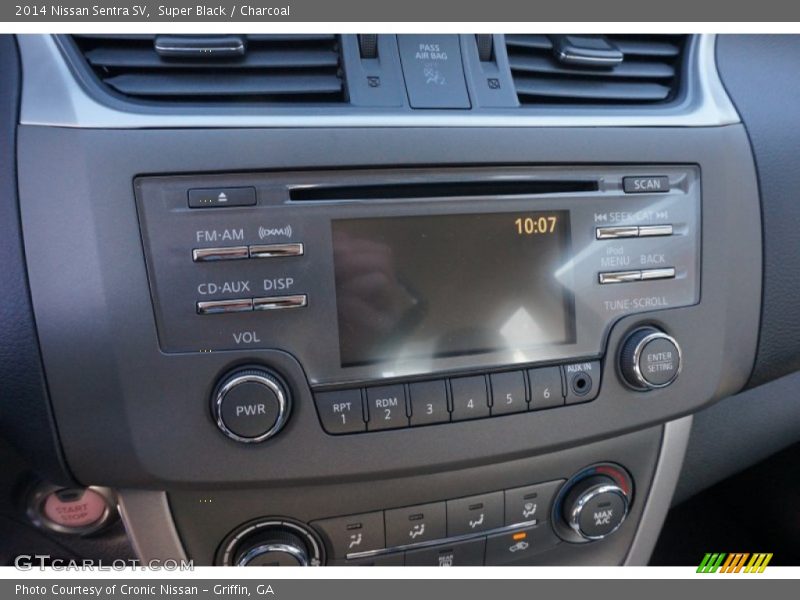 Super Black / Charcoal 2014 Nissan Sentra SV