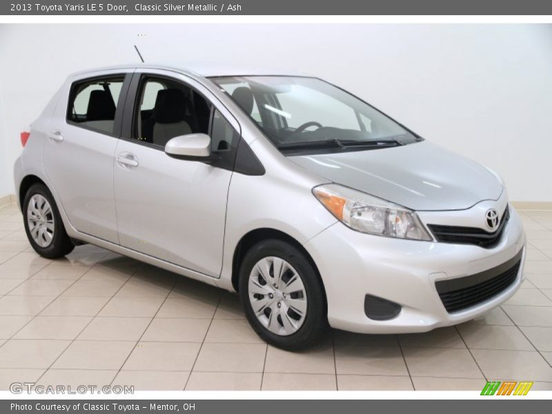 Classic Silver Metallic / Ash 2013 Toyota Yaris LE 5 Door
