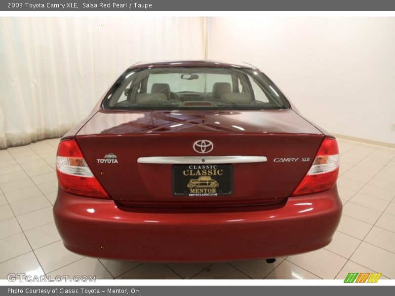 Salsa Red Pearl / Taupe 2003 Toyota Camry XLE