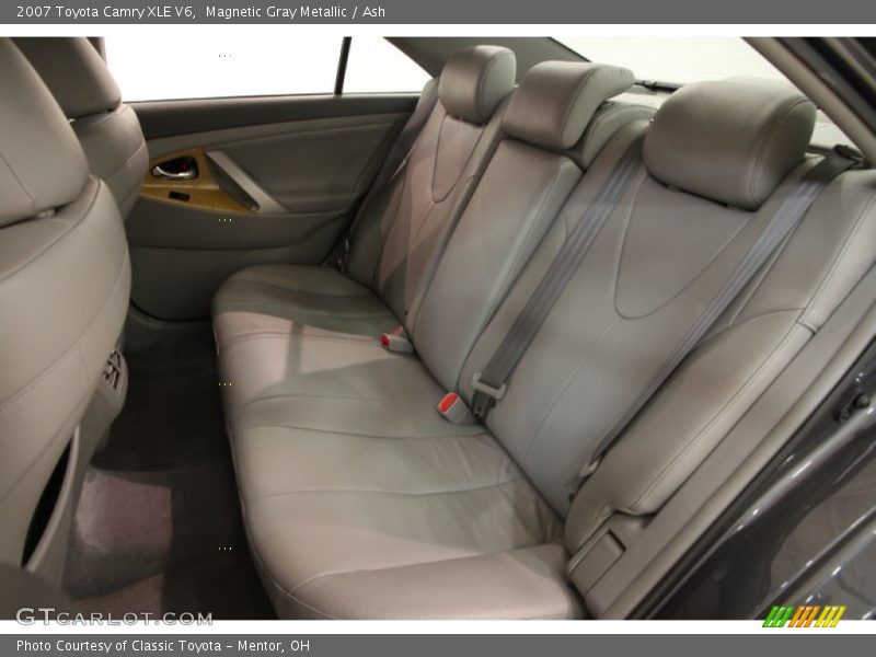 Magnetic Gray Metallic / Ash 2007 Toyota Camry XLE V6