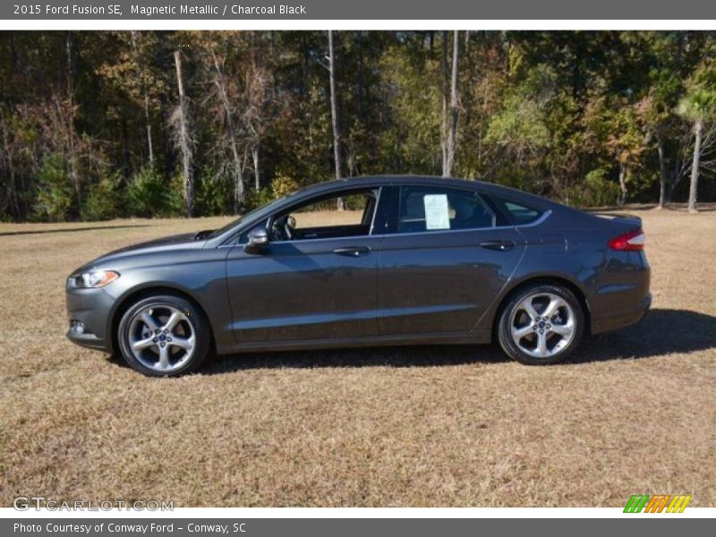 Magnetic Metallic / Charcoal Black 2015 Ford Fusion SE