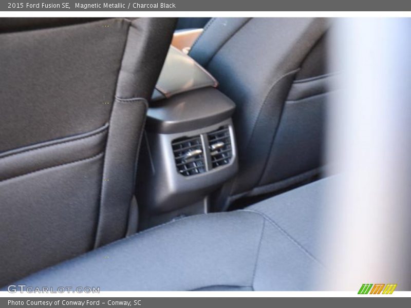 Magnetic Metallic / Charcoal Black 2015 Ford Fusion SE