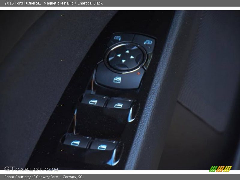 Magnetic Metallic / Charcoal Black 2015 Ford Fusion SE