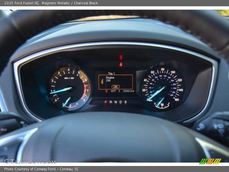 Magnetic Metallic / Charcoal Black 2015 Ford Fusion SE