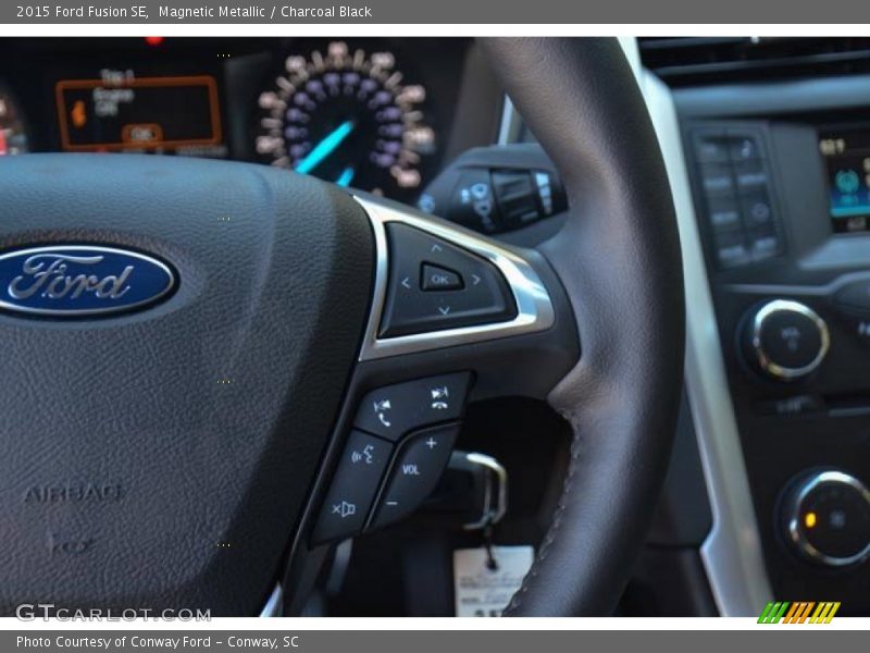 Magnetic Metallic / Charcoal Black 2015 Ford Fusion SE