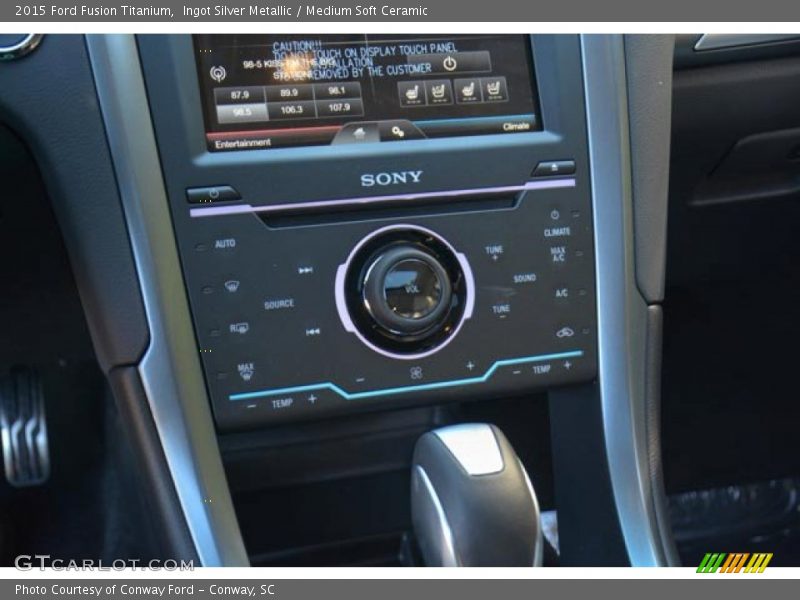 Ingot Silver Metallic / Medium Soft Ceramic 2015 Ford Fusion Titanium