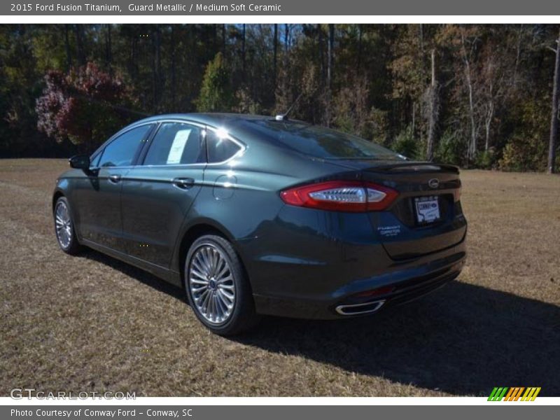 Guard Metallic / Medium Soft Ceramic 2015 Ford Fusion Titanium