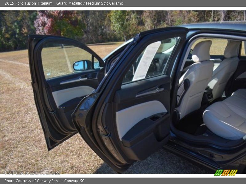 Guard Metallic / Medium Soft Ceramic 2015 Ford Fusion Titanium