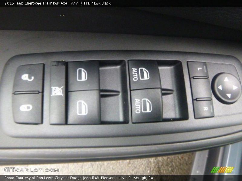 Anvil / Trailhawk Black 2015 Jeep Cherokee Trailhawk 4x4