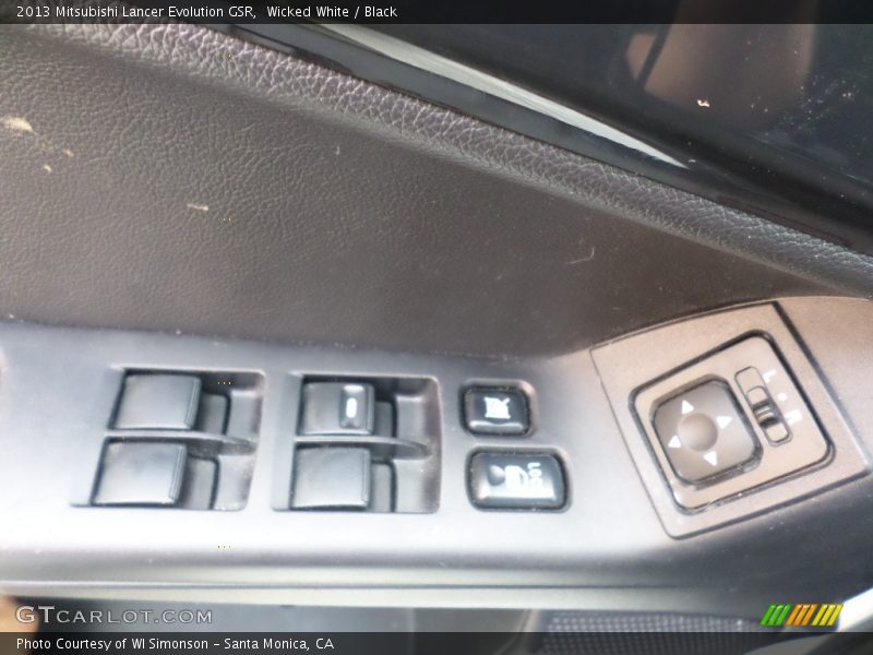 Wicked White / Black 2013 Mitsubishi Lancer Evolution GSR