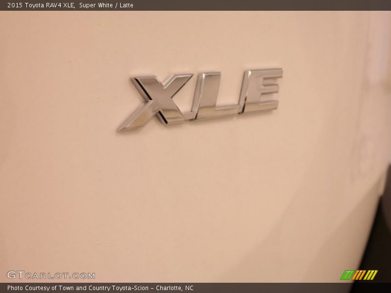 Super White / Latte 2015 Toyota RAV4 XLE