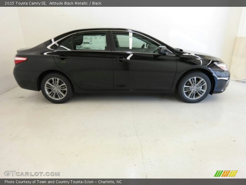 Attitude Black Metallic / Black 2015 Toyota Camry SE