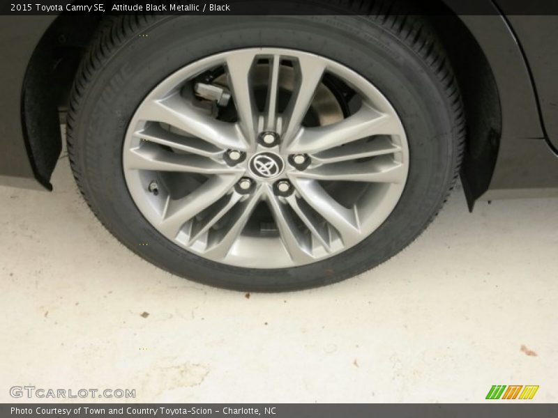 Attitude Black Metallic / Black 2015 Toyota Camry SE