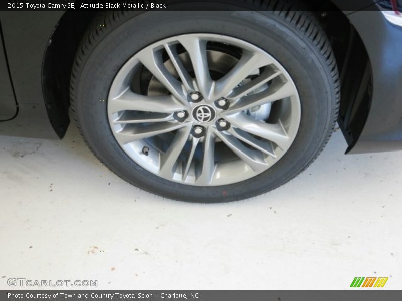 Attitude Black Metallic / Black 2015 Toyota Camry SE