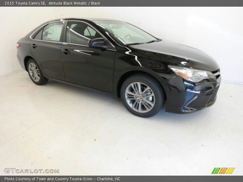 Attitude Black Metallic / Black 2015 Toyota Camry SE