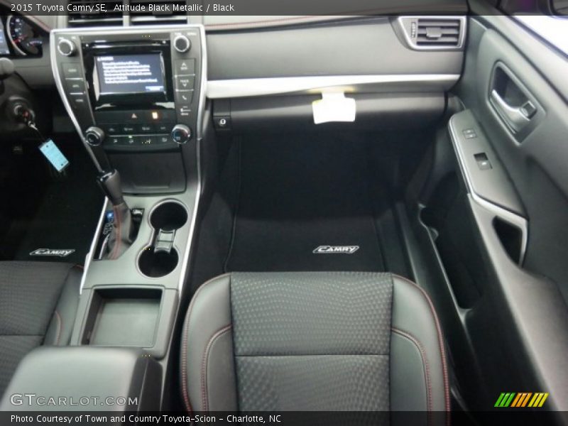 Attitude Black Metallic / Black 2015 Toyota Camry SE