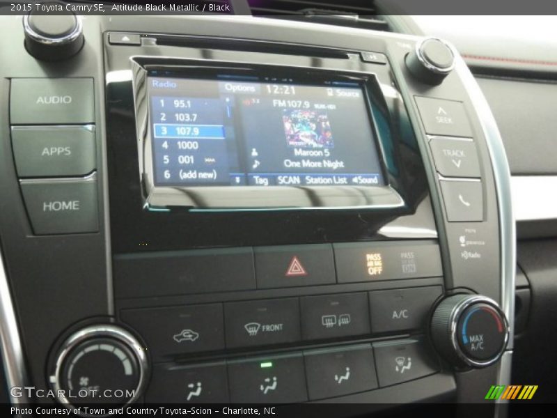 Attitude Black Metallic / Black 2015 Toyota Camry SE