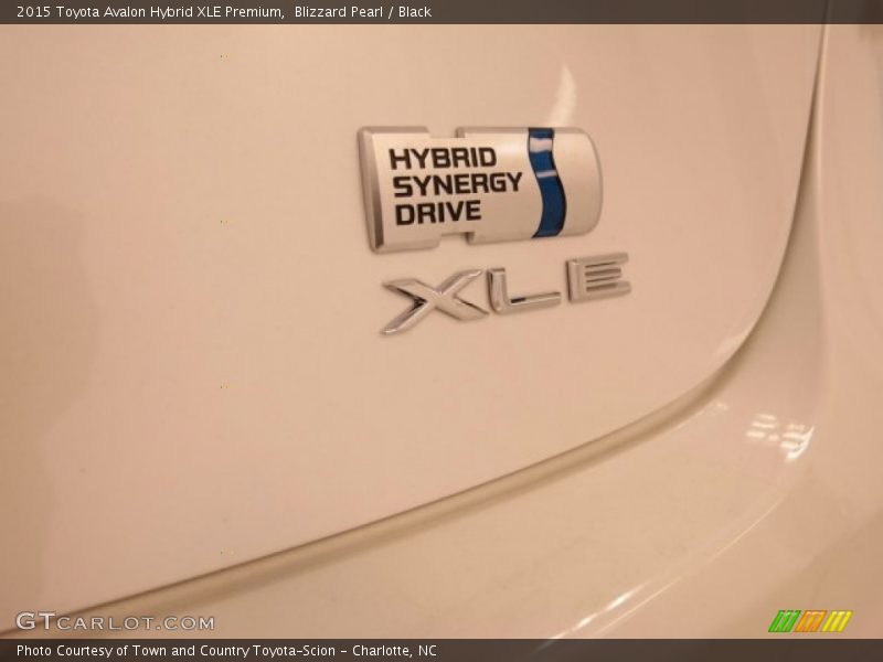 Hybrid Synergy Drive XLE - 2015 Toyota Avalon Hybrid XLE Premium