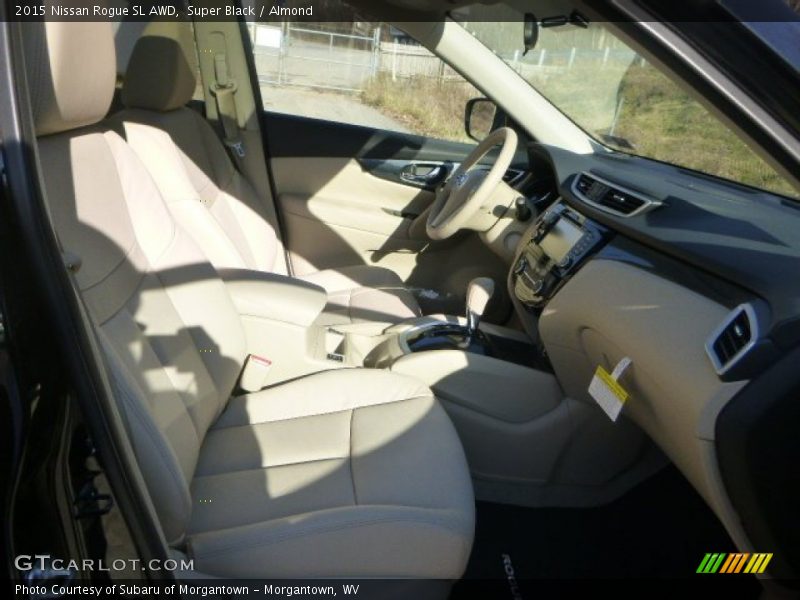 Super Black / Almond 2015 Nissan Rogue SL AWD
