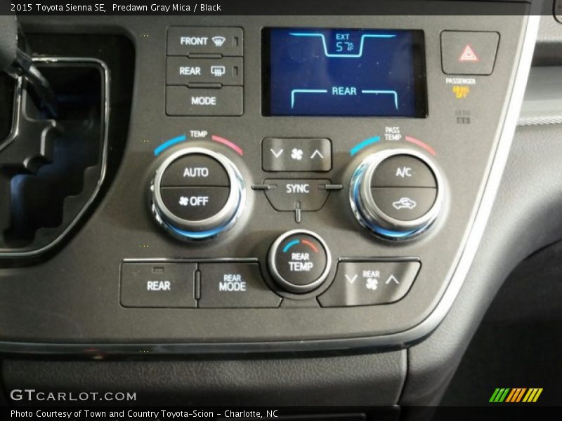Predawn Gray Mica / Black 2015 Toyota Sienna SE