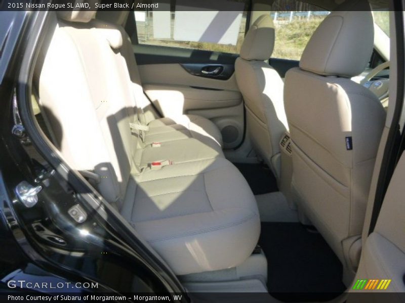 Super Black / Almond 2015 Nissan Rogue SL AWD