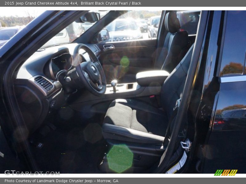 Brilliant Black Crystal Pearl / Black 2015 Jeep Grand Cherokee Altitude 4x4