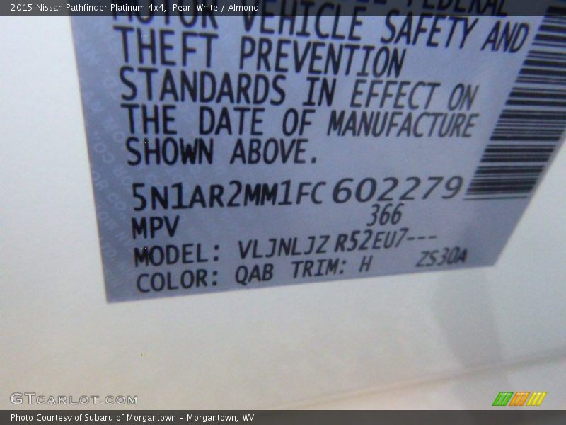 Pearl White / Almond 2015 Nissan Pathfinder Platinum 4x4